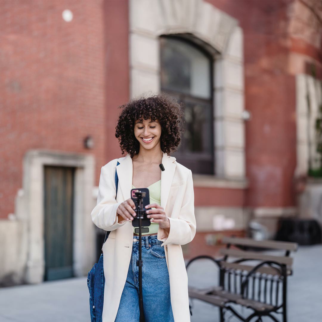 Green Lion Duo Cast Wireless Mic Lightening Devices - Black (4)