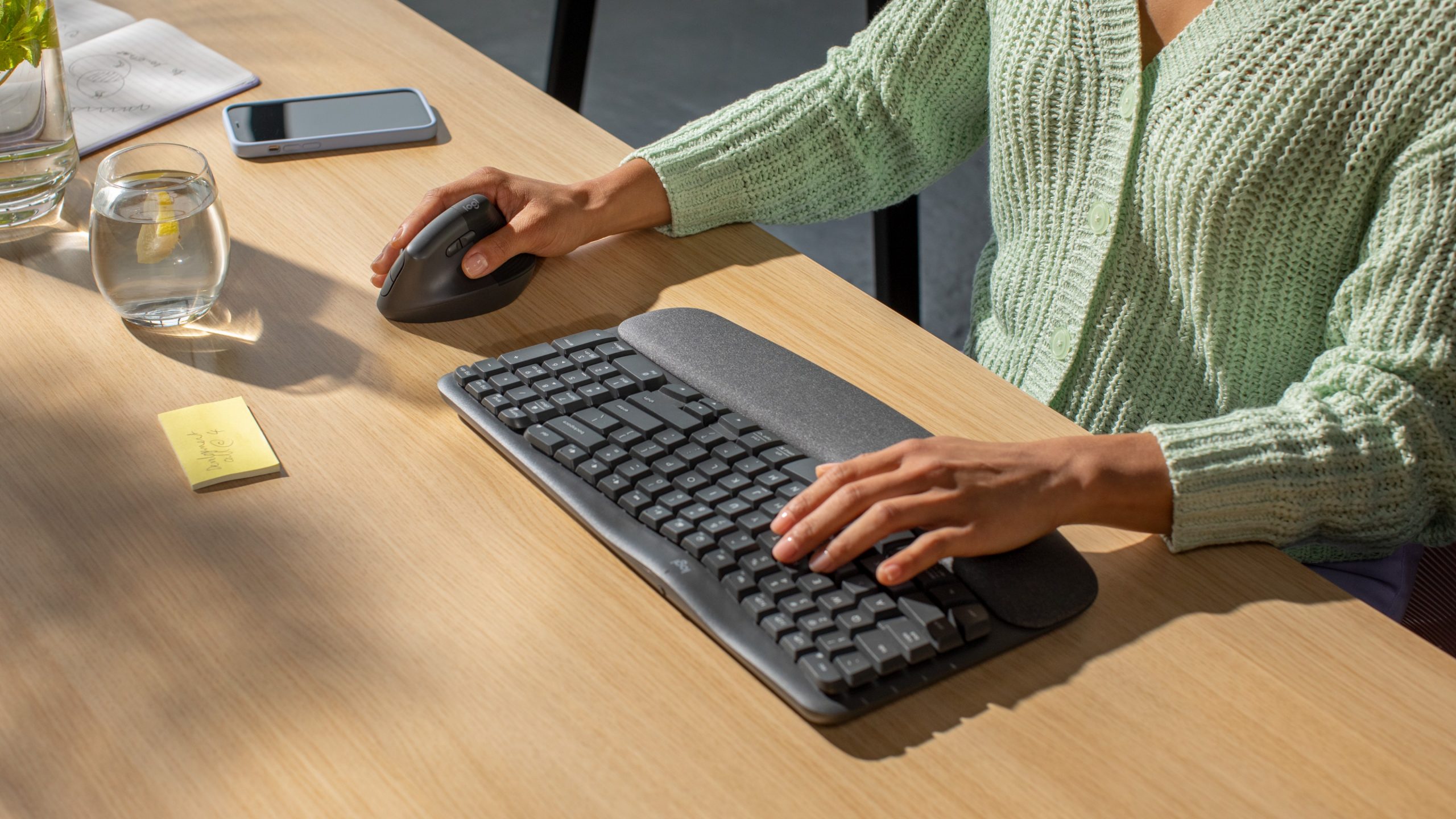 wave-keys-lift-mouse-combo-gallery-graphite-2